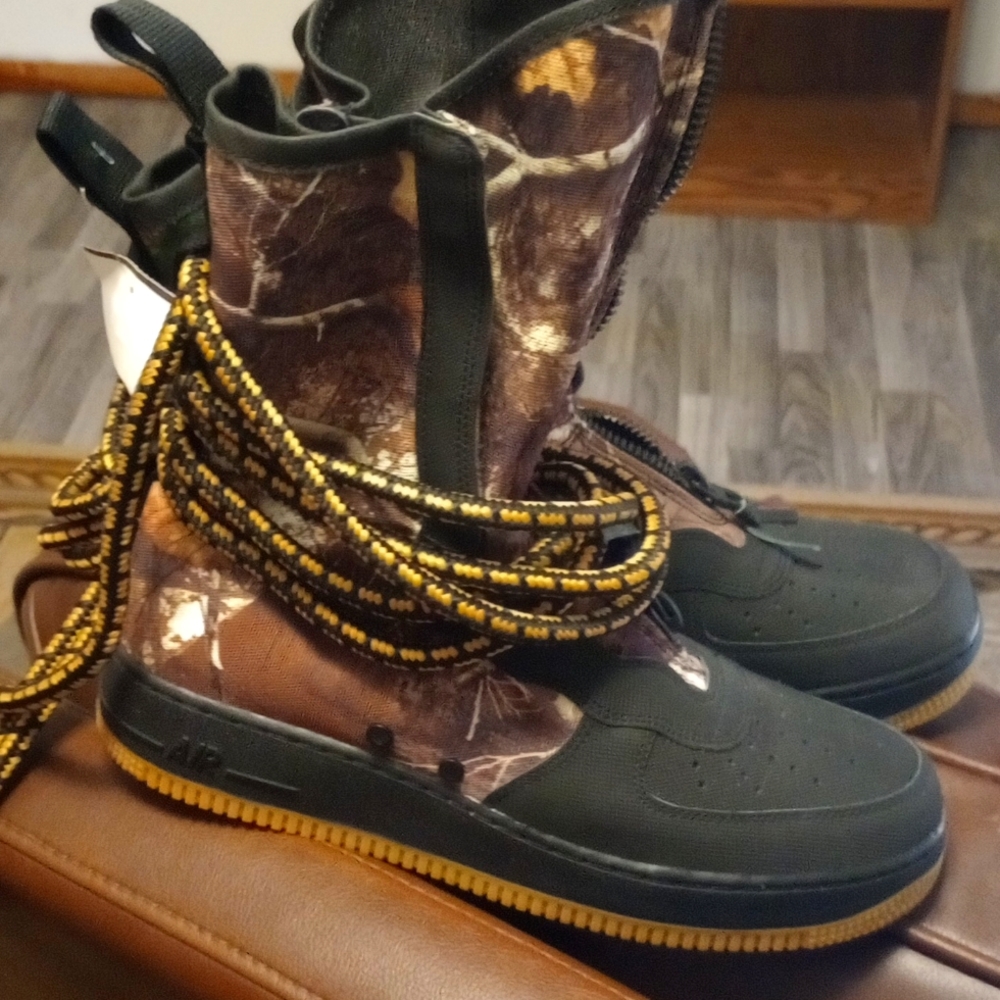 Air Force Ones SF shoes